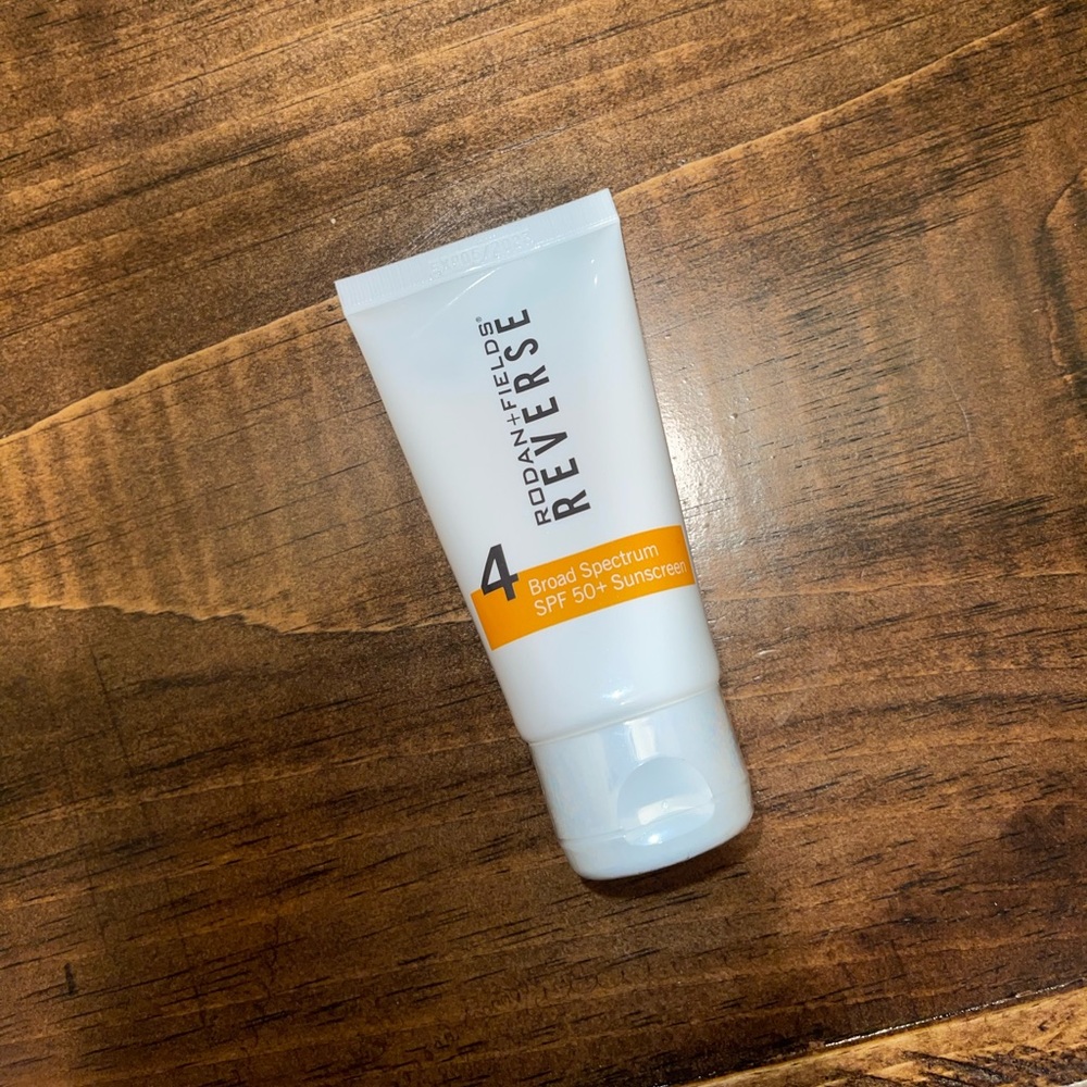 NEW UNOPENED Rodan and Fields Reverse Step 4 (Broad Spectrum SPF 50 + Sunscreen